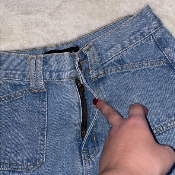 Lioness Cargo Jeans - Picture 9 of 14